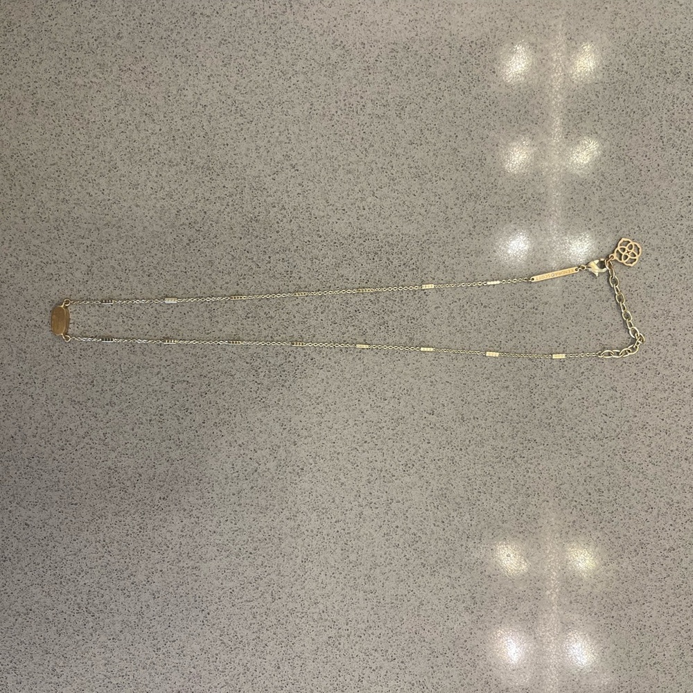 Kendra Scott Necklace